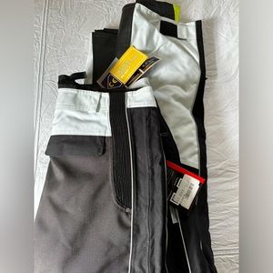 Women’s XL/mens 38 Motoquest protection pants. NWT black and white.